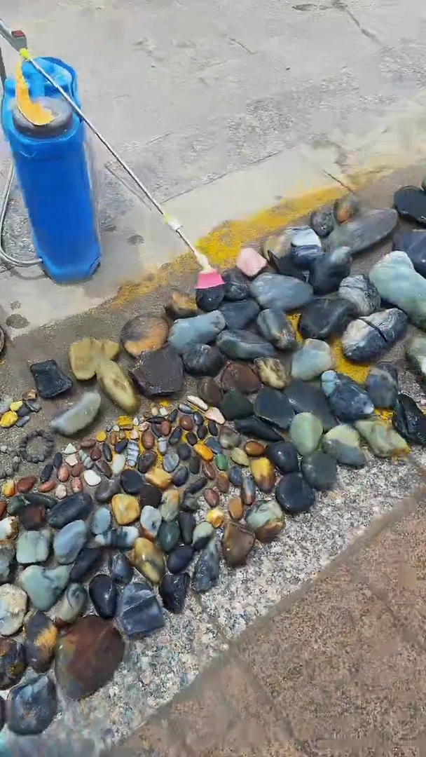 和田玉未镶嵌摆件和田玉原石多发链接其中一个