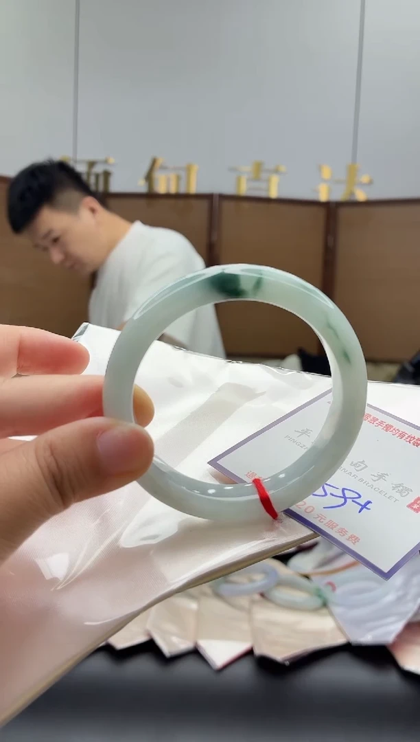 未镶嵌手镯翡翠111111111111