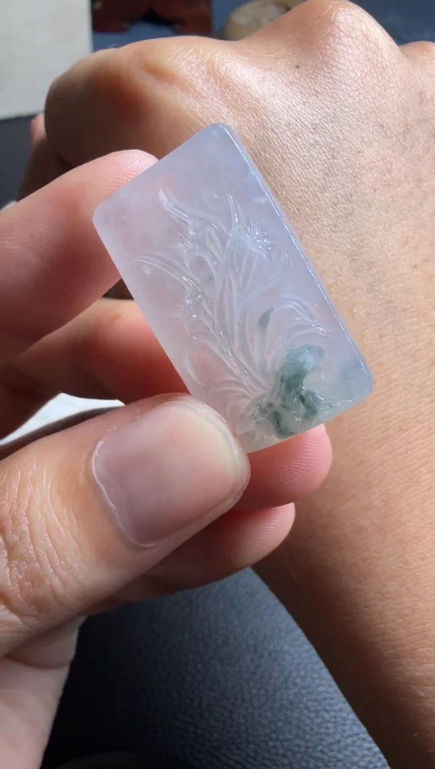 未镶嵌定制翡翠兰花牌