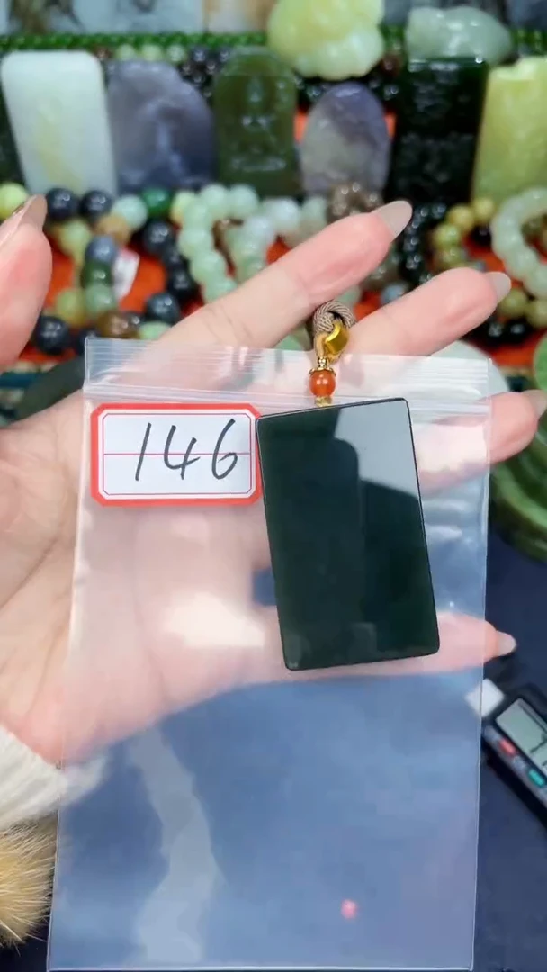 颈饰未镶嵌和田玉和田玉