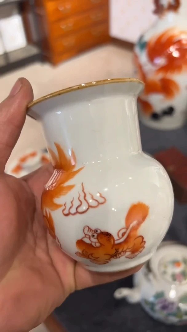 摆件瓷摆件瓷摆件狮子扎斗