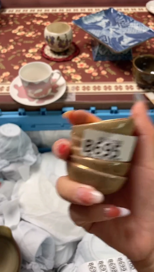 瓷片猫*瓷器瓷器B695