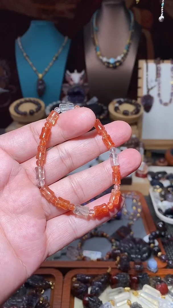 手串未镶嵌长石W****苏竹节金太阳