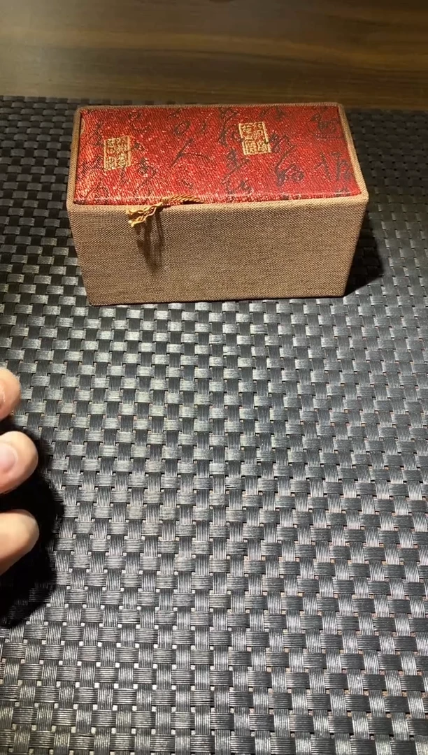 把件文玩核桃大*鸥惊喜核桃一对