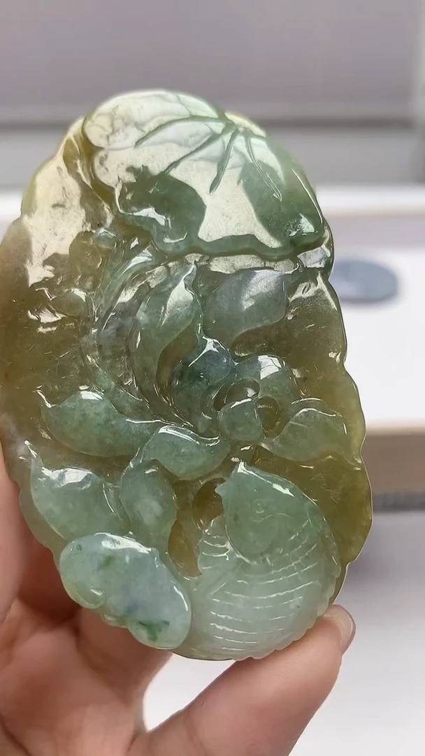 【闪购商品】定制翡翠未镶嵌4917kk-毛货挂件61