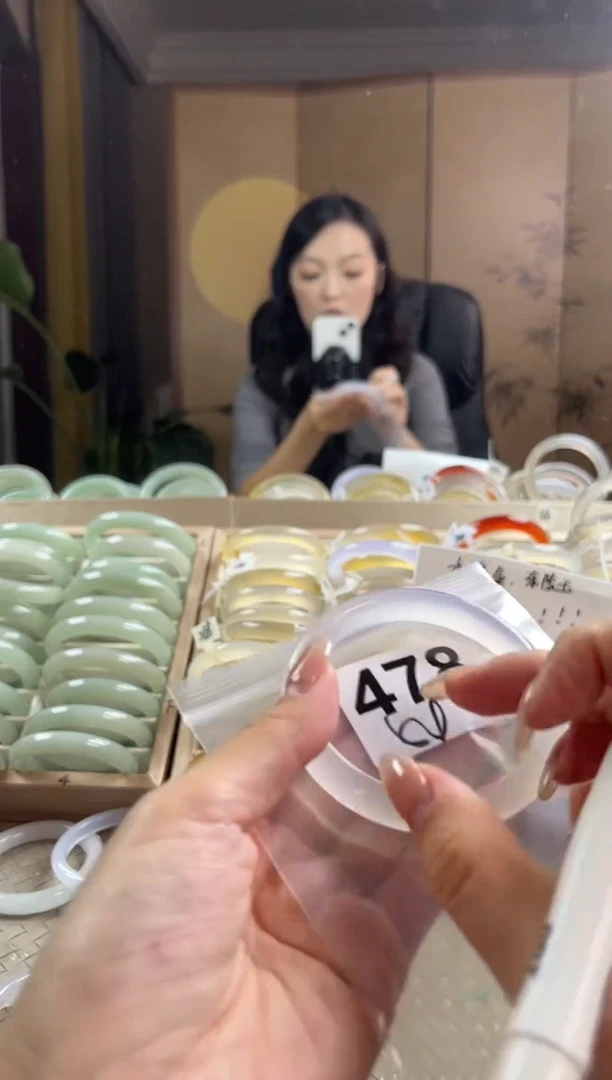 手镯玛瑙/玉髓未镶嵌478