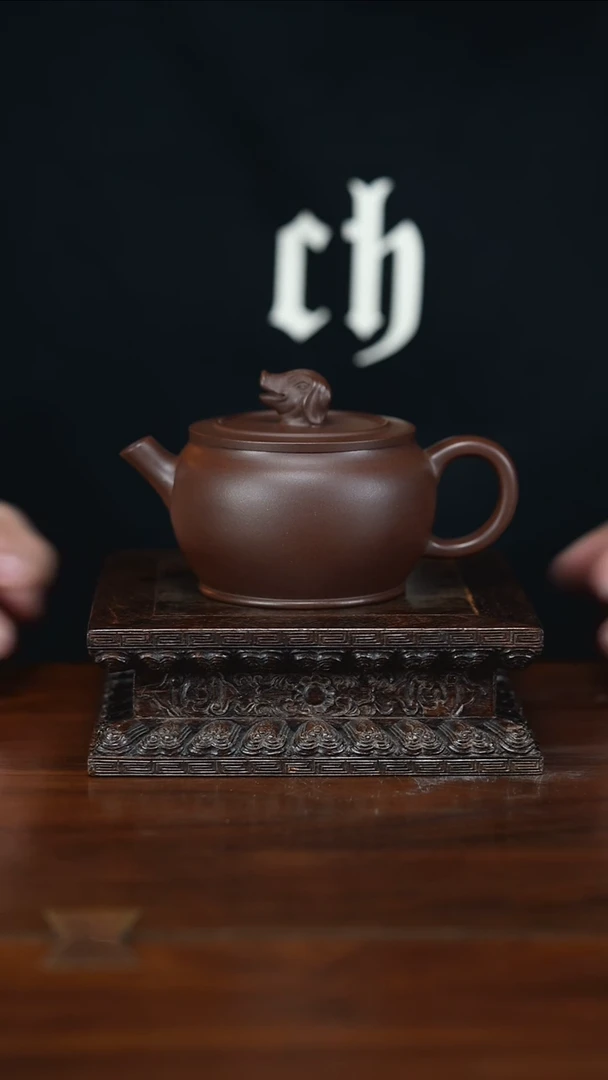 茶壶紫砂微瑕十二生肖 猪（无证书不退换）