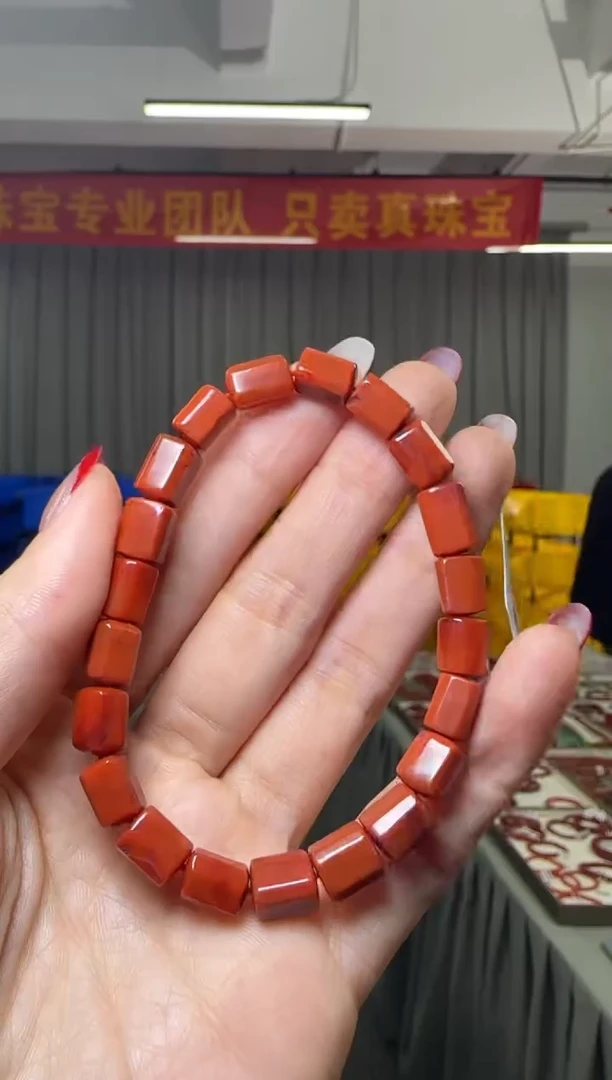 【闪购商品】南红玛瑙手串未镶嵌满色满肉南红随型手串