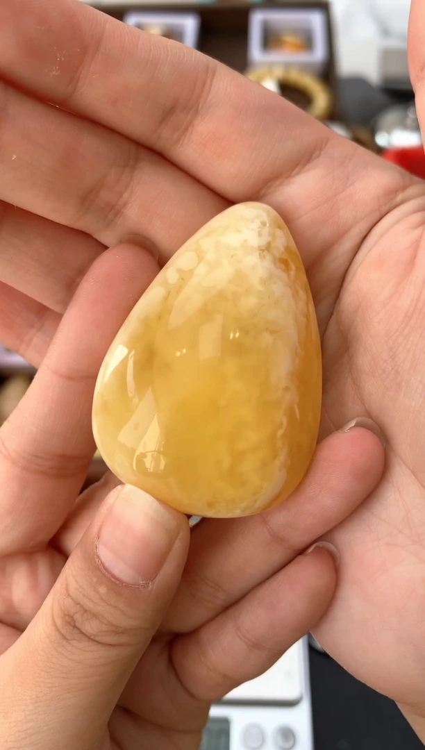 【闪购商品】琥珀珠宝奇石未镶嵌041琥珀蜜蜡有坑水线花粉