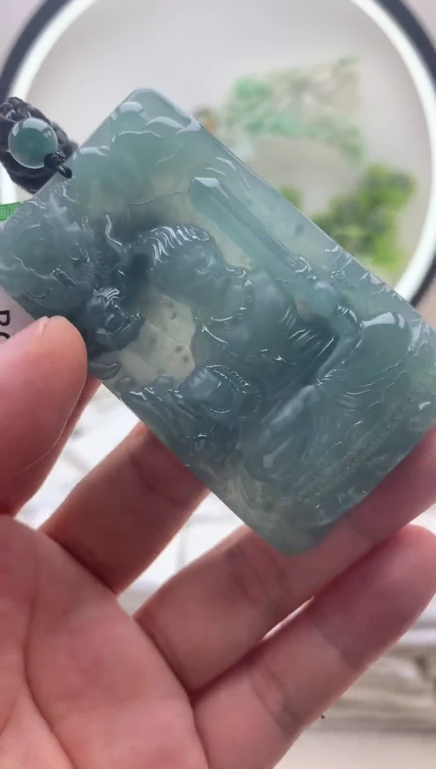 颈饰未镶嵌翡翠不动明王