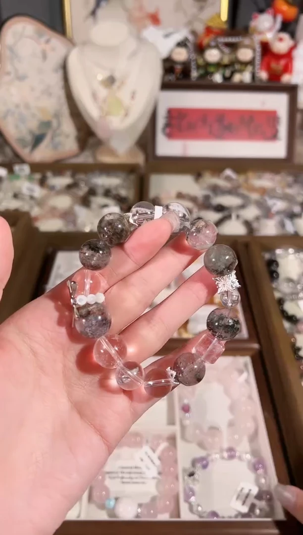 【闪购商品】水晶手链未镶嵌天然水晶 多样性发货发其一 颜色微差