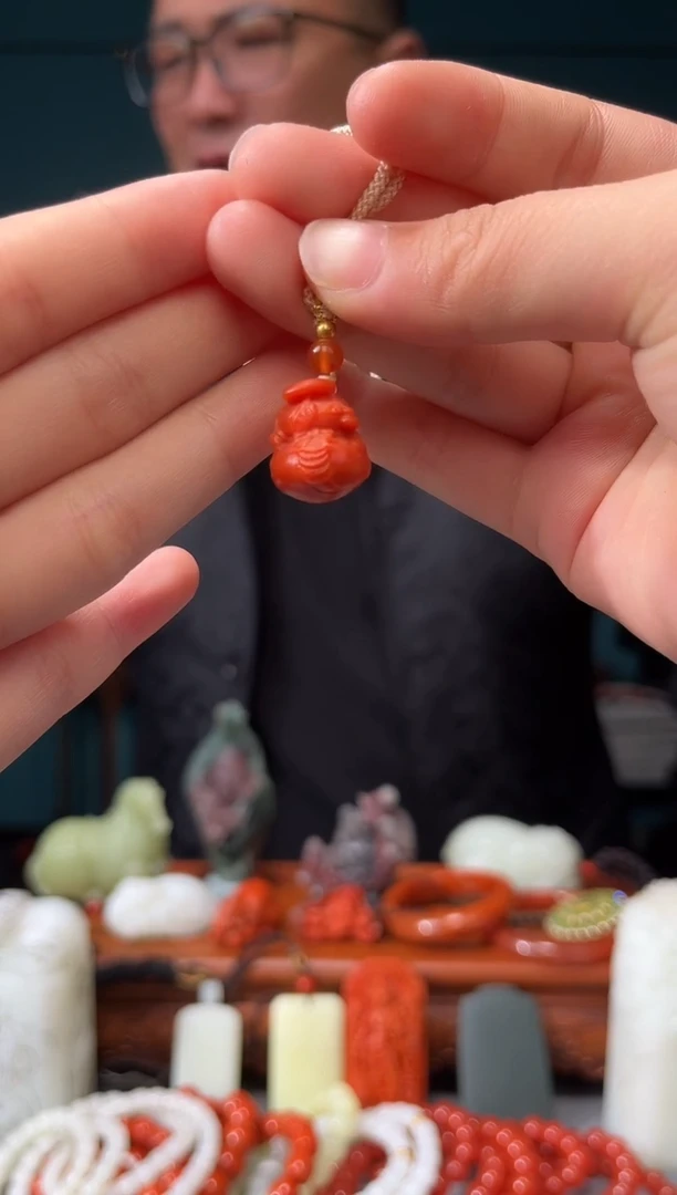 【闪购商品】南红玛瑙颈饰未镶嵌吊坠