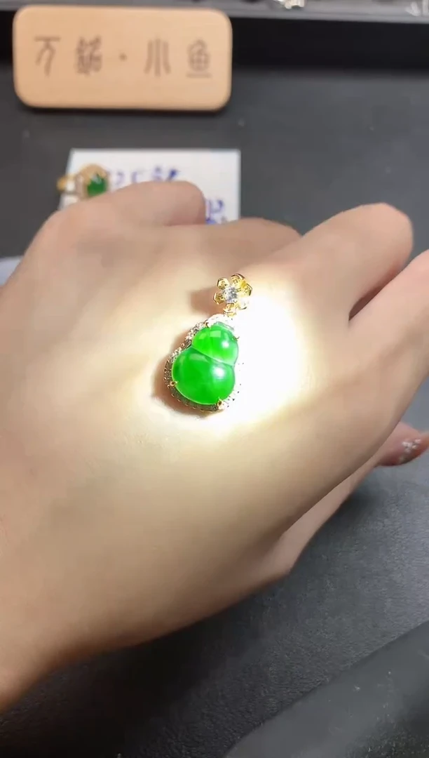 银S925镶嵌戒指翡翠51511