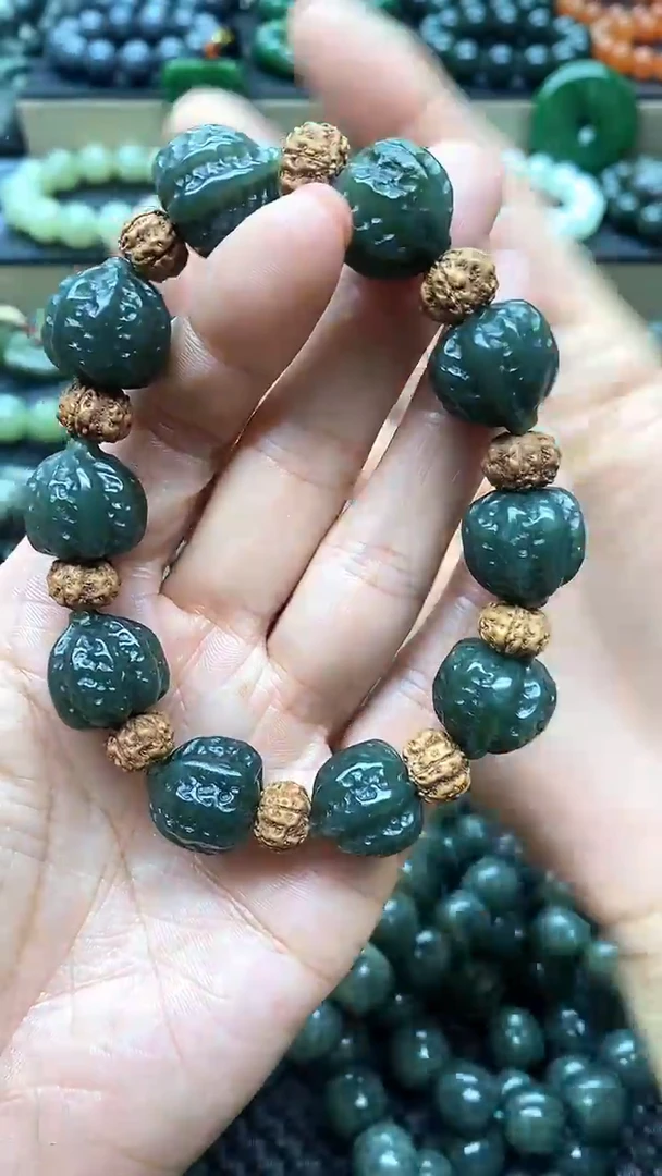 手串未镶嵌和田玉核桃