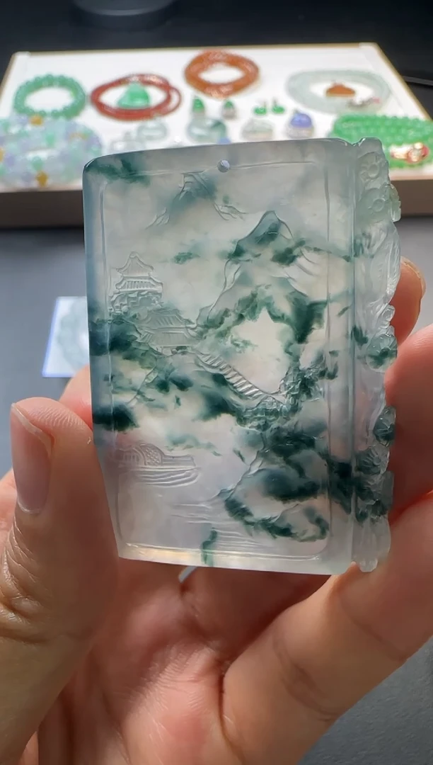 【闪购商品】翡翠颈饰未镶嵌不退不换 无鉴赏期