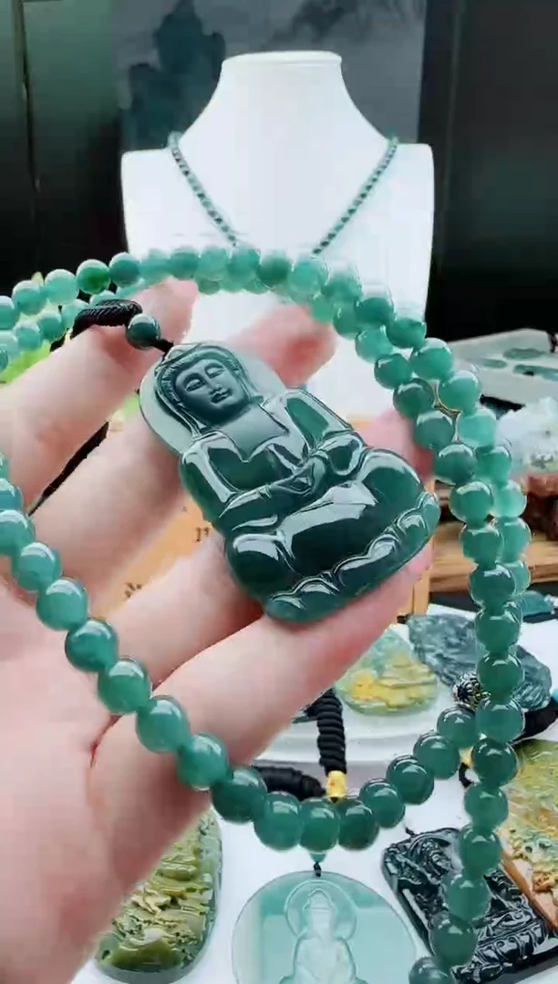 【闪购商品】翡翠颈饰未镶嵌多样性随机一件发货