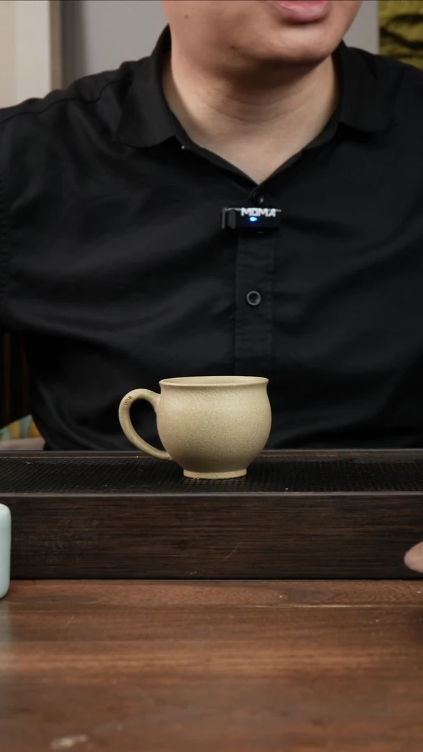 茶杯紫砂本绿小把杯 ！