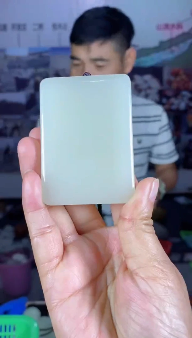 天然玉石未镶嵌颈饰