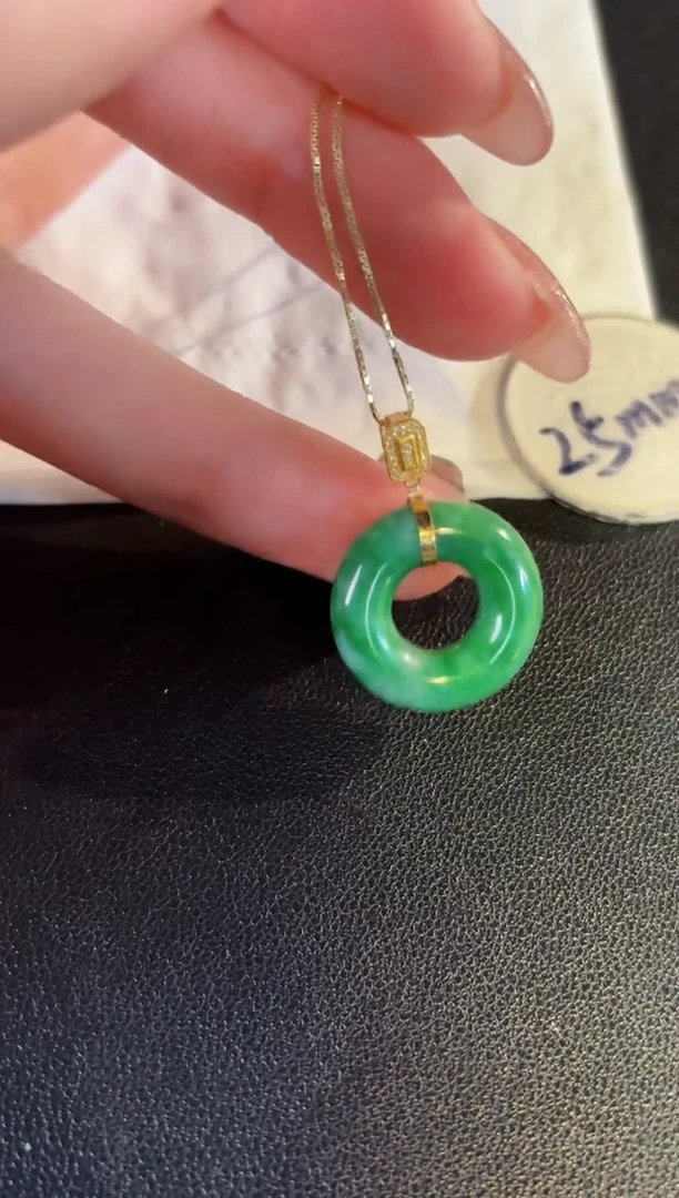 【闪购商品】翡翠吊坠(不含链)18K金镶嵌缅料A货/支持复检/一件
