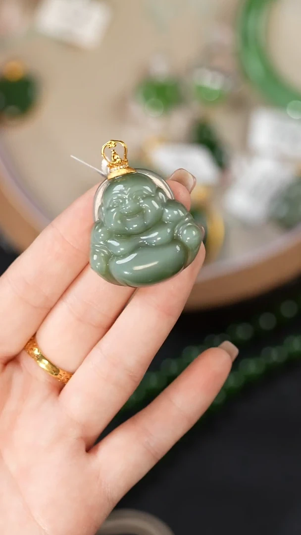 和田玉18K金镶嵌挂件1