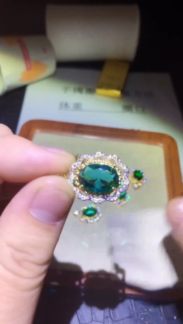 吊坠多样性发其一v21