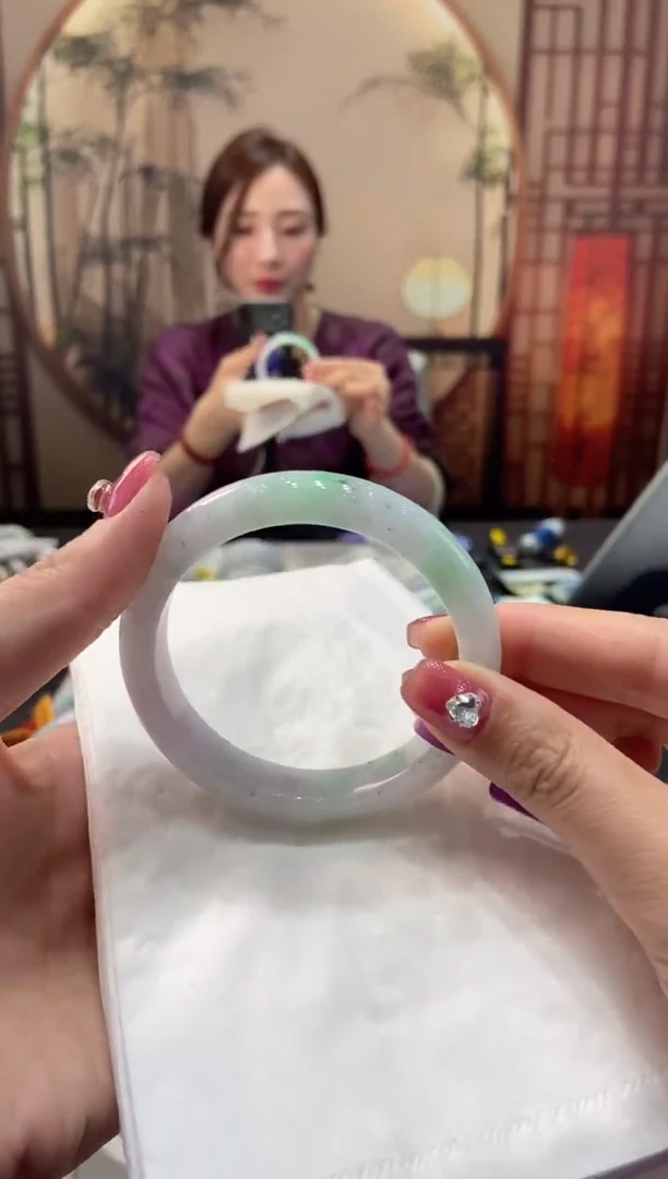 【闪购商品】翡翠手镯未镶嵌00009796