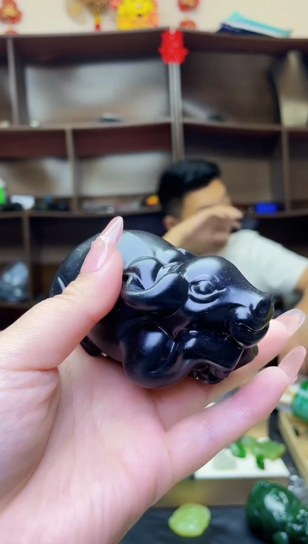 和田玉未镶嵌颈饰1