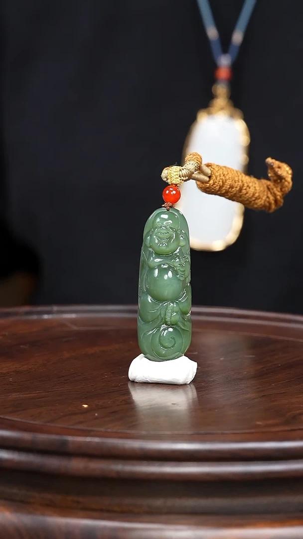 未镶嵌和田玉挂件