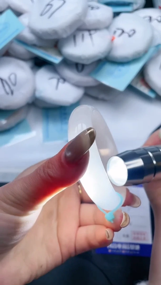 【闪购商品】石英质玉手镯未镶嵌16V276-54