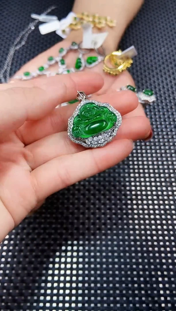 【闪购商品】翡翠吊坠(不含链)未镶嵌111111111