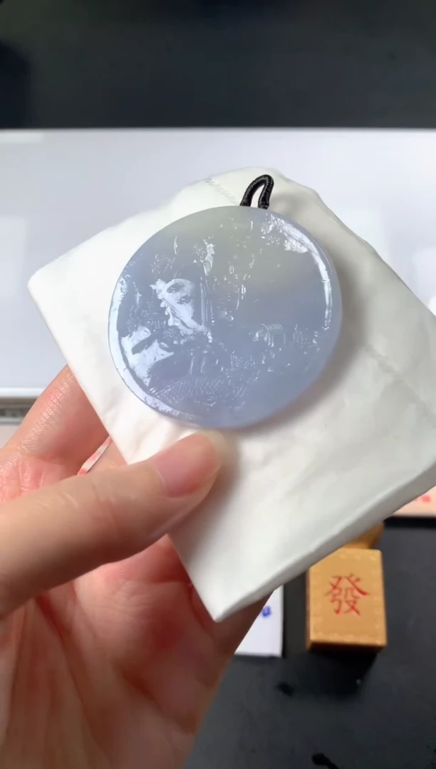 未镶嵌定制翡翠好***.毛货抛光