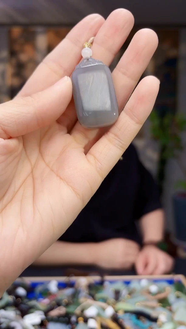 和田玉未镶嵌挂件拍一发一多样性发货