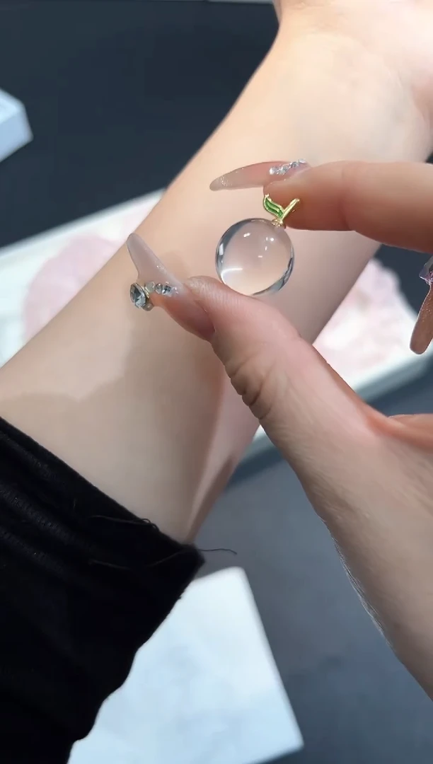 【闪购商品】水晶吊坠(不含链)银S925镶嵌19E多样性发其一/1个16mm