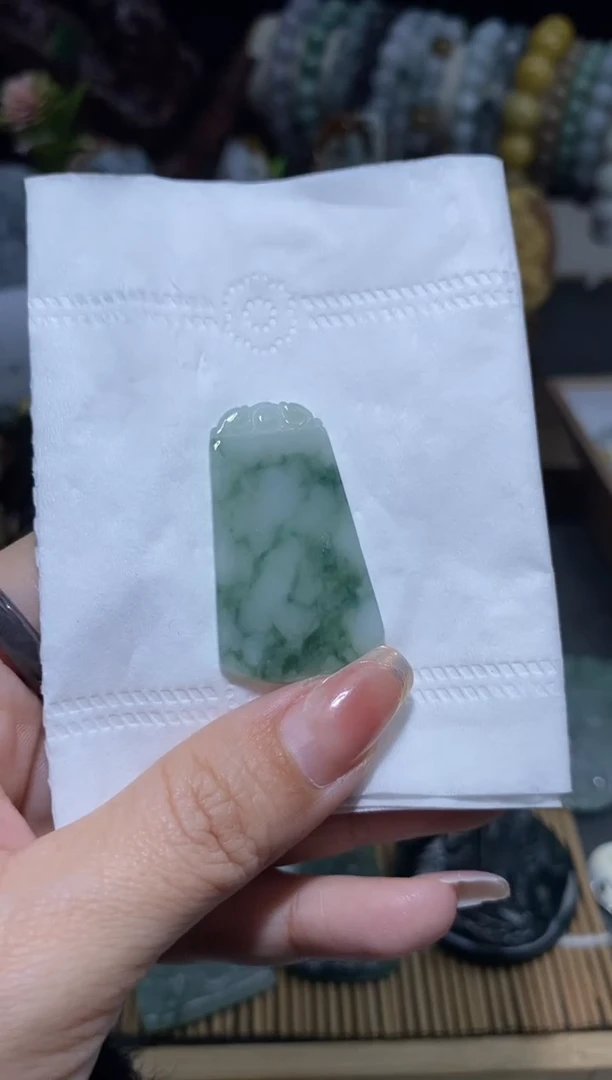颈饰未镶嵌翡翠翡翠0102029