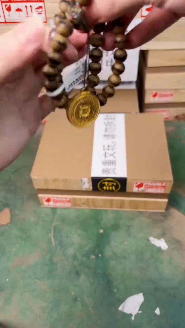 禧一文玩木作类材质手串无礼盒sp436