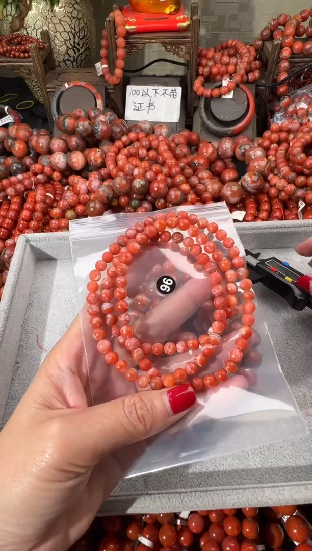 未镶嵌手串南红玛瑙6+