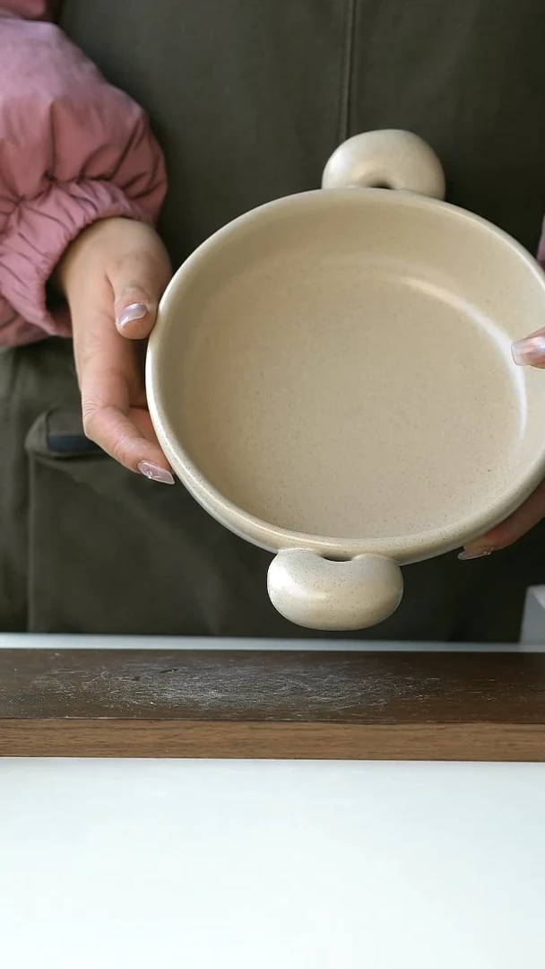 【闪购商品】陶瓷出英国双耳甜品碗18cm微瑕@4-2@