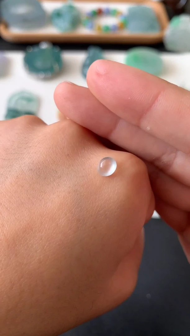 未镶嵌定制翡翠?****气翡翠