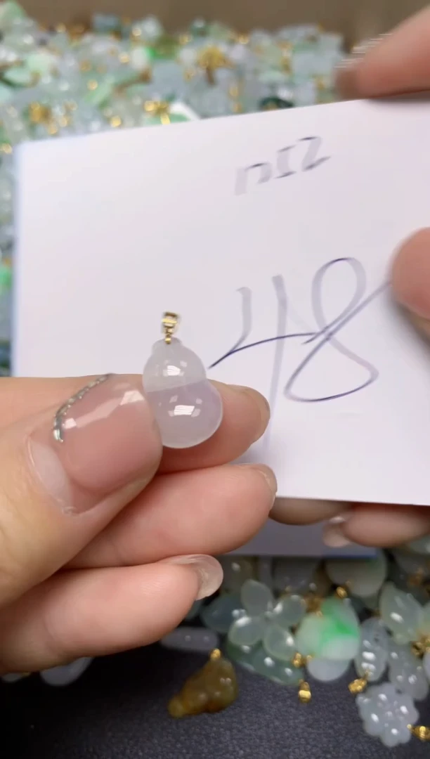 【闪购商品】翡翠挂件18K金镶嵌 天然翡翠A货