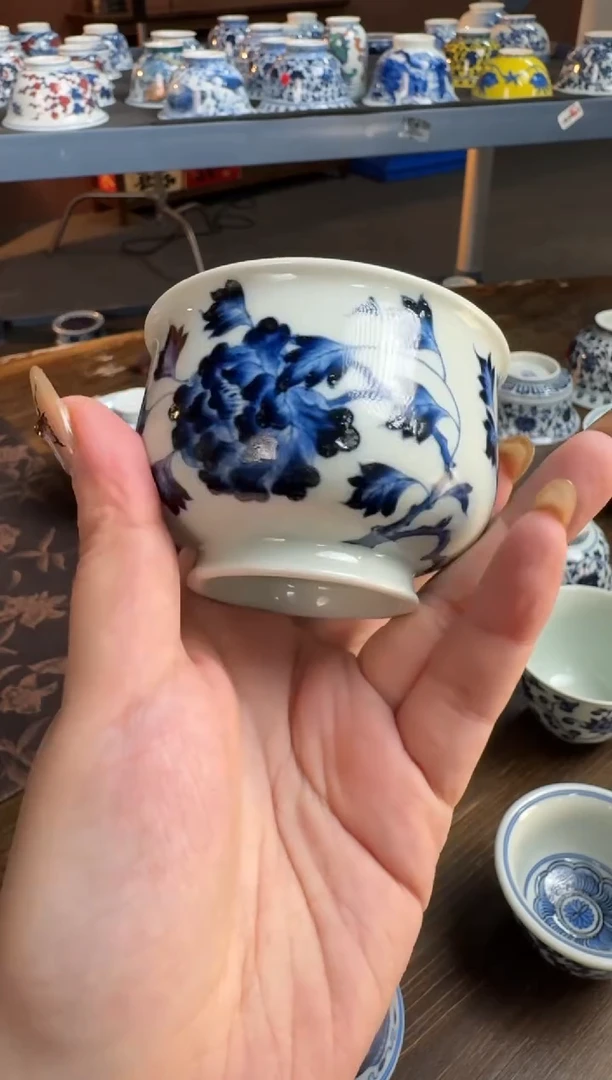 杯子三方器合青花牡丹炉式杯