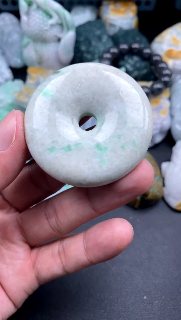 吊坠(不含链)未镶嵌翡翠1