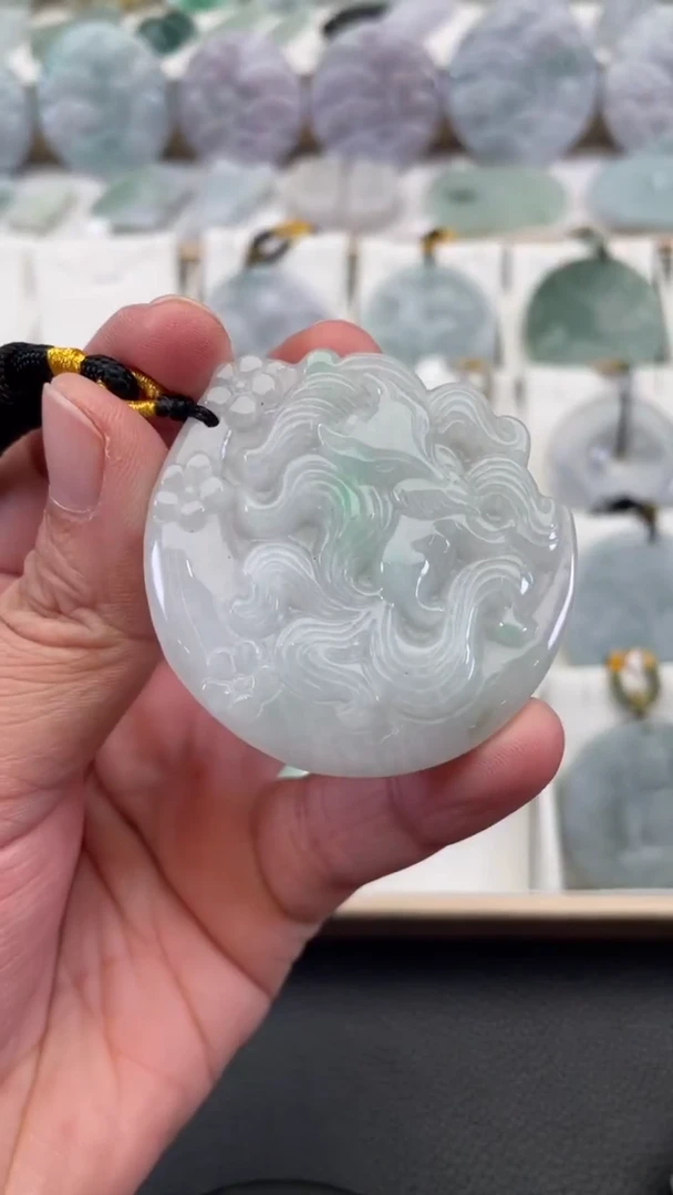 颈饰未镶嵌翡翠天然缅甸翡翠A货97