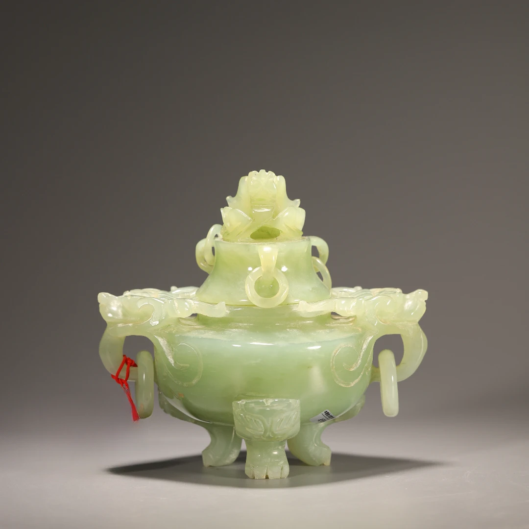 Lot01民国 岫玉龙耳衔活环纹香炉摆件