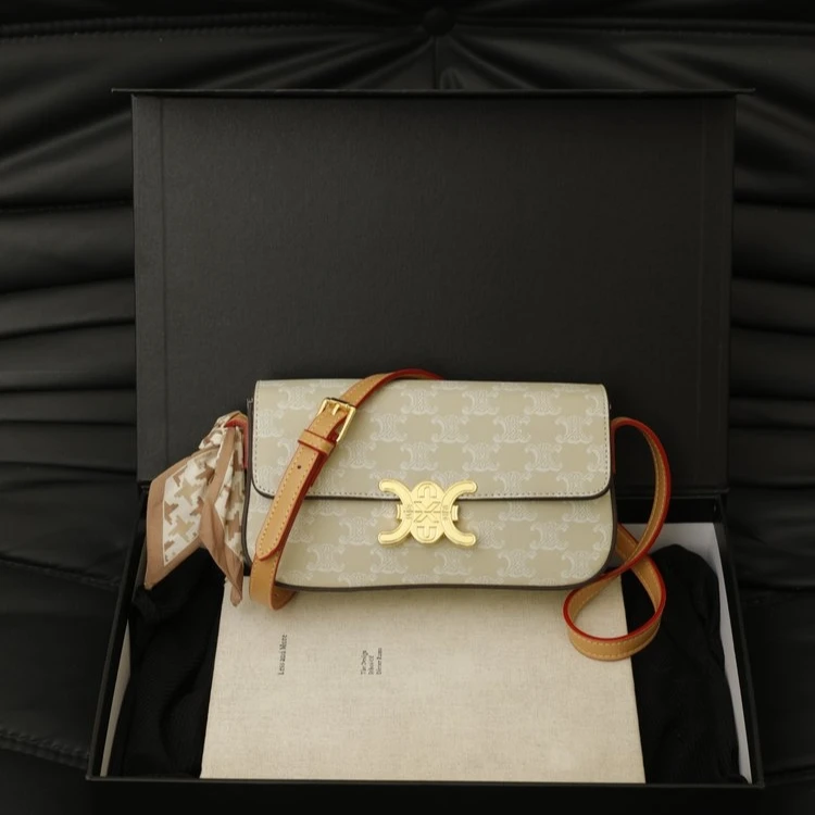 1029 赛米色 （长21厘米高11厘米）时尚百搭包包（无礼盒）