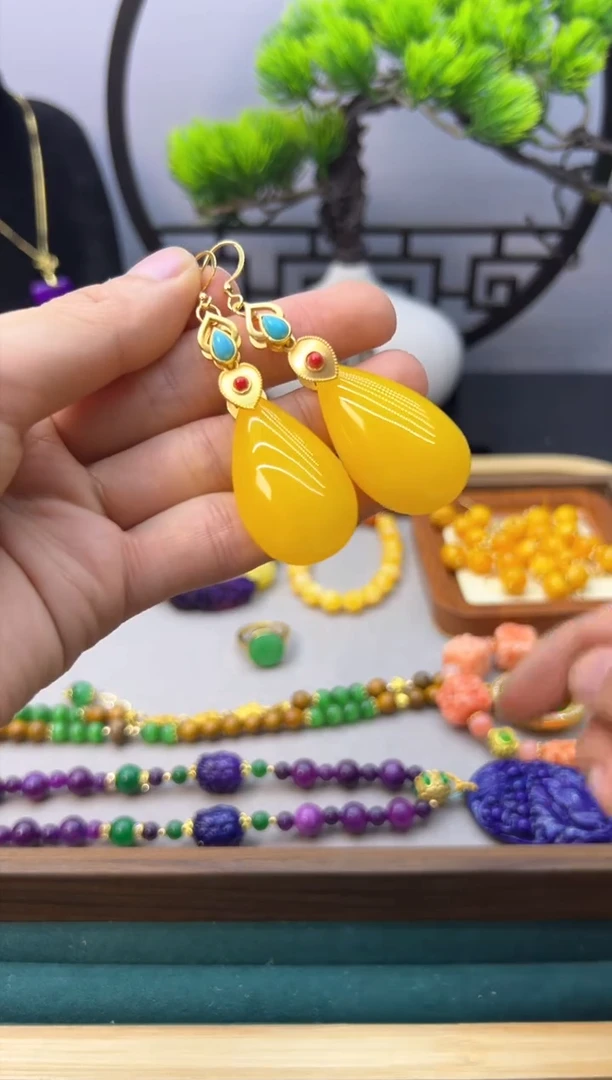 【闪购商品】蜜蜡耳饰14K金镶嵌E163