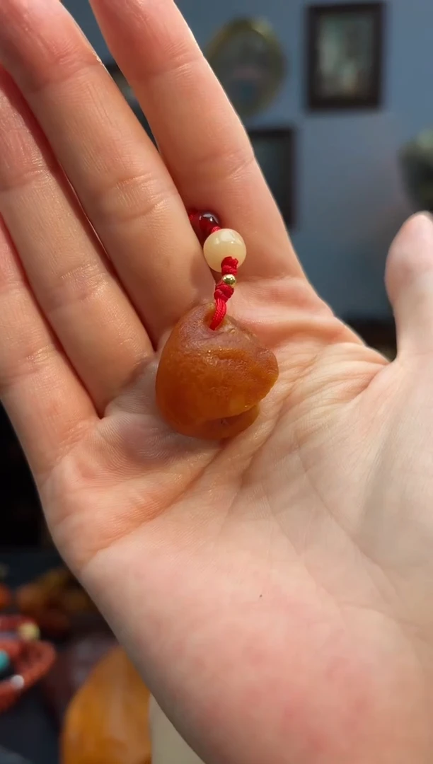 琥珀颈饰未镶嵌钥匙挂