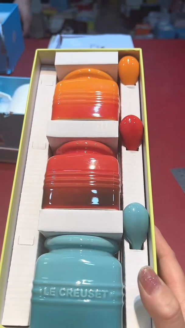 【闪购商品】瓷片锅碗瓢盆一件不剩