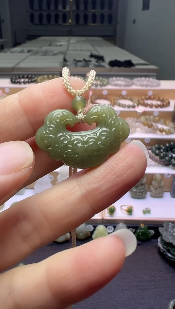 颈饰未镶嵌和田玉84号链接