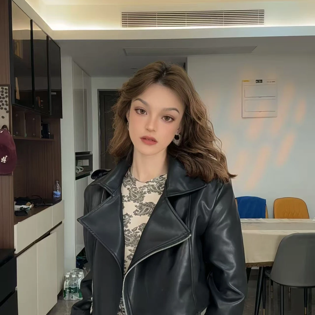 常规皮衣极简风黑色秋季春秋外套百搭水洗方领短款复古休闲