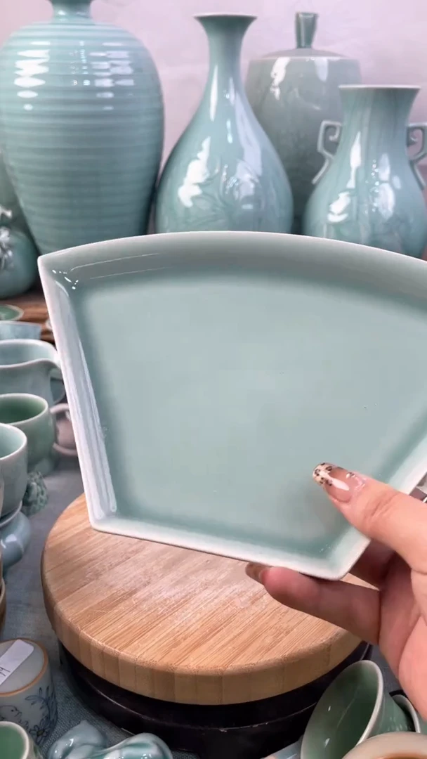 【闪购商品】特价福利 微瑕 慧仙青瓷